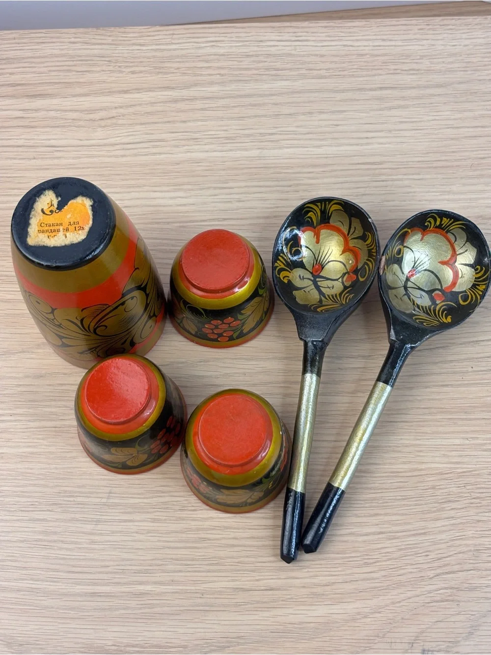 Traditional Russian Khokhloma Painted Wood Folk Art Style Cup/Spoon Set Red/Gold